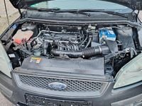 Gebraucht Ford Focus 101 PS (74 kW) 2005 Grau Kombi