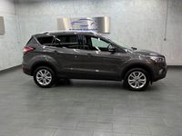 Gebraucht Ford Kuga Titanium 175 PS (128 kW) 2018 Grau SUV