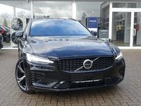Gebraucht Volvo V60 Plus 398 PS (292 kW) 2025 Onyx black Kombi