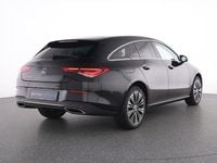 Gebraucht Mercedes CLA250e Shooting Brake Progressive 218 PS (160 kW) 2023 Schwarz Kombi