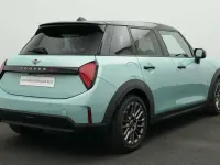 Second-hand Mini Cooper S Classic 204 CP (150 kW) 2025 Verde Hatchback