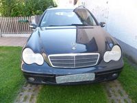 Gebraucht Mercedes C180 Classic 143 PS (105 kW) 2004 Schwarz Kombi