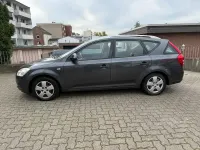 Gebraucht Kia Ceed 126 PS (92 kW) 2009 Grau Kleinwagen
