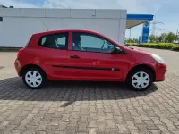 Gebraucht Renault Clio II 75 PS (55 kW) 2007 Rot Limousine
