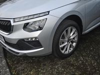 Gebraucht Skoda Kamiq Selection 150 PS (110 kW) 2024 Silber SUV