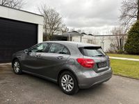 Gebraucht Mercedes A200 136 PS (100 kW) 2013 Grau Limousine