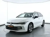 Gebraucht VW Golf VIII Goal 150 PS (110 kW) 2025 Weiß Kombi