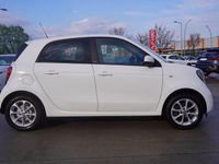 Gebraucht Smart ForFour Basis 90 PS (66 kW) 2019 Weiß Kleinwagen