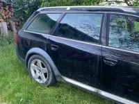 Gebraucht Audi A6 Allroad 180 PS (132 kW) 2001 Schwarz Kombi