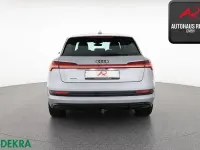 Gebraucht Audi e-tron S-Line 300 kW (408 PS) 2023 Silber SUV