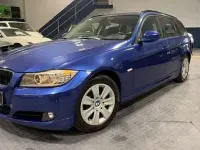 Gebraucht BMW 318 Sport Line 143 PS (105 kW) 2011 Blau Kombi