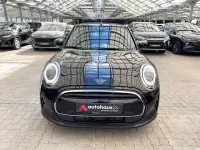 Gebraucht Mini ONE Essential 102 PS (75 kW) 2022 Schwarz Kleinwagen