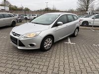Gebraucht Ford Focus Trend 101 PS (74 kW) 2013 Silber Kombi