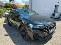 Gebraucht Audi Q8 S-Line 340 PS (250 kW) 2024 Schwarz SUV