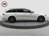 Gebraucht Mercedes E220 Night 194 PS (142 kW) 2017 Polarweiß Kombi