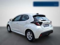Neu Mazda 2 Center-Line 116 PS (85 kW) 2025 Weiß metallic Kleinwagen