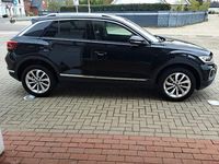 Gebraucht VW T-Roc Style 150 PS (110 kW) 2023 Schwarz SUV