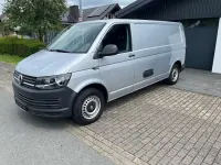 Gebraucht VW Transporter 114 PS (83 kW) 2019 Reflexsilber metallic Van