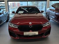 Gebraucht BMW 530e 292 PS (214 kW) 2022 Rot Limousine