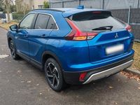 Usado Mitsubishi Eclipse Cross Basis 188 HP (138 kW) 2022 Azul SUV