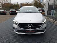 Gebraucht Mercedes B180 136 PS (100 kW) 2023 Silber Kleinwagen