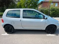Używany Renault Twingo 75 KM (55 kW) 2003 Srebrny Hatchback