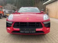 Gebraucht Porsche Macan Turbo 441 PS (324 kW) 2021 Karminrot SUV