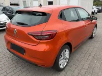 Gebraucht Renault Clio V Business 67 PS (49 kW) 2022 Orange Limousine