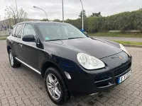 Second-hand Porsche Cayenne 250 CP (183 kW) 2007 Negru SUV