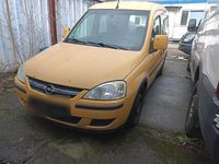 Usata Opel Combo 2006 Giallo Monovolume