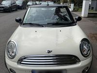 Second-hand Mini Cooper Cabriolet 122 CP (89 kW) 2009 Bej Cabrio