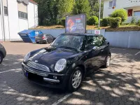 Gebraucht Mini Cooper 90 PS (66 kW) 2004 Schwarz Kleinwagen