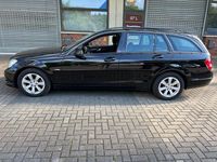 Gebraucht Mercedes C200 184 PS (135 kW) 2011 Schwarz Kombi