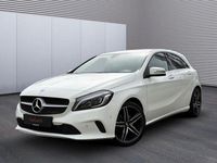 Gebraucht Mercedes A180 122 PS (89 kW) 2016 Weiß Limousine