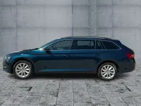 Gebraucht Skoda Superb Ambition 200 PS (147 kW) 2023 Lavablau metallic Kombi