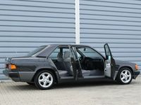 Gebraucht Mercedes 190 118 PS (86 kW) 1988 Grau Limousine