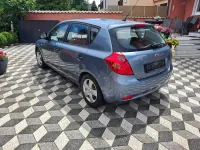 Gebraucht Kia Ceed LX 109 PS (80 kW) 2008 Baltikblau met. Kleinwagen