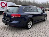 Gebraucht VW Passat Highline 120 PS (88 kW) 2015 Blau Limousine