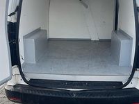 Gebraucht Hyundai H-1 100 PS (73 kW) 2016 Weiß Van / Kleinbus