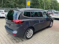 Gebraucht Opel Zafira Tourer Innovation 140 PS (102 kW) 2016 Plat.anthr./rogrey/0j:silbergr Van / Kleinbus