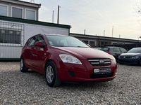 Gebraucht Kia Ceed 109 PS (80 kW) 2007 Rot Kleinwagen
