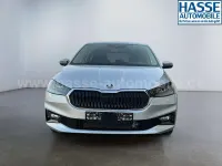 Neu Skoda Fabia Selection 116 PS (85 kW) 2025 Brilliantsilber metallic Kleinwagen