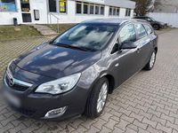Gebraucht Opel Astra 125 PS (91 kW) 2012 Grau Kombi