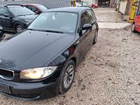 Gebraucht BMW 116 122 PS (89 kW) 2009 Schwarz Kleinwagen
