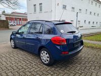 Gebraucht Renault Clio II Dynamique 75 PS (55 kW) 2009 Blau Limousine