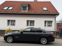 Gebraucht BMW 730 245 PS (180 kW) 2011 Grau Limousine