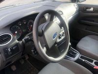 gebraucht Ford Focus Limousine