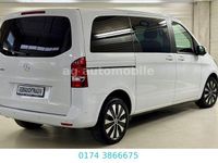 Gebraucht Mercedes V220 163 PS (119 kW) 2020 Weiß Van / Kleinbus
