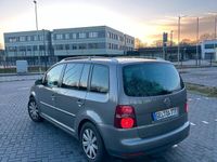 gebraucht VW Touran 2.0 TDI,6-Gang Getriebe,HIGHLINE TÜV AUF WÜNSCH 7 SITE