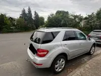 Gebraucht Mercedes ML320 224 PS (164 kW) 2009 Silber SUV
